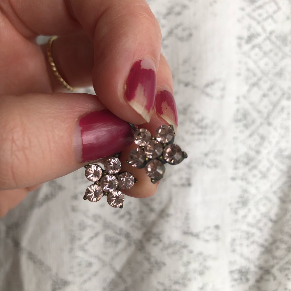 Cute little earrings